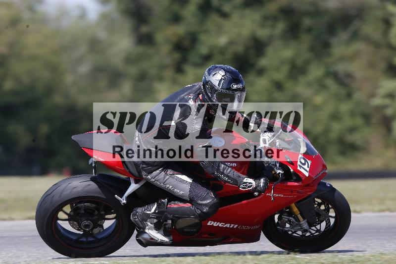 Archiv-2025/49 26.08.2025 Cornu Master School ADR/gruen-vert/19